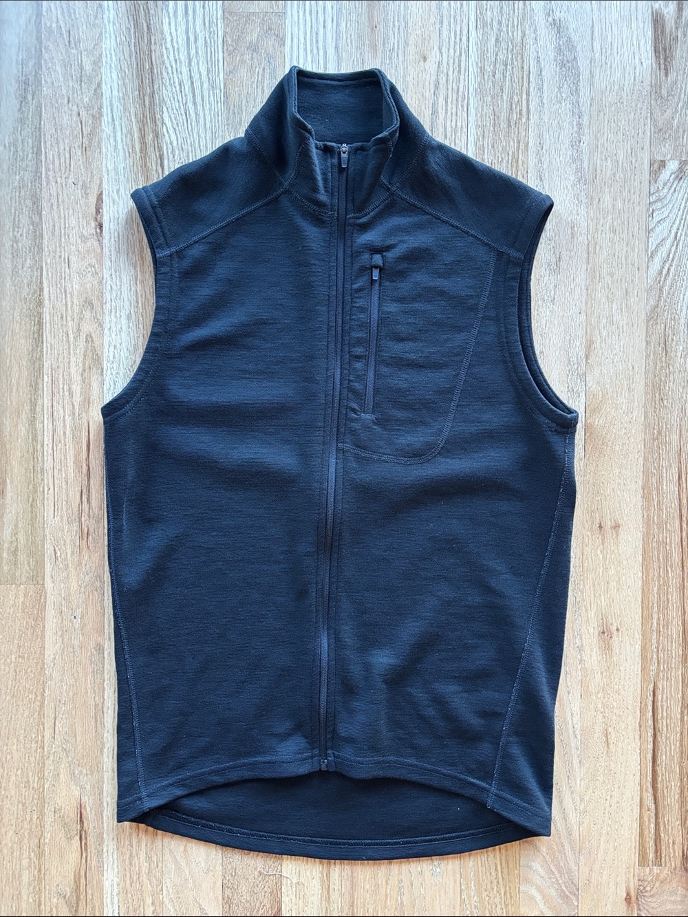 Shak Vest
